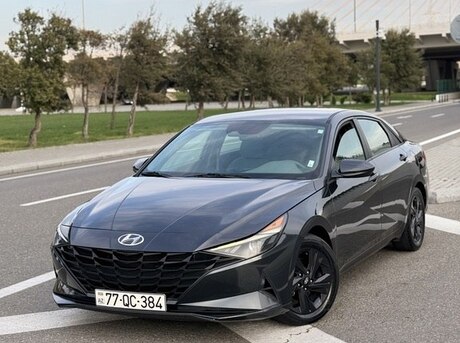 Hyundai Elantra 2021