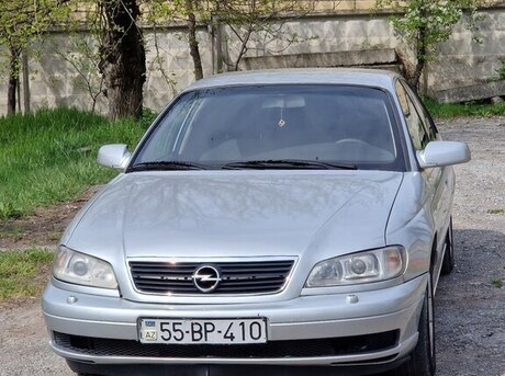 Opel Omega 2001