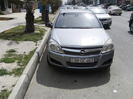 Opel Astra 2007