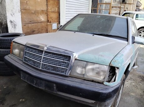 Mercedes 190 1992