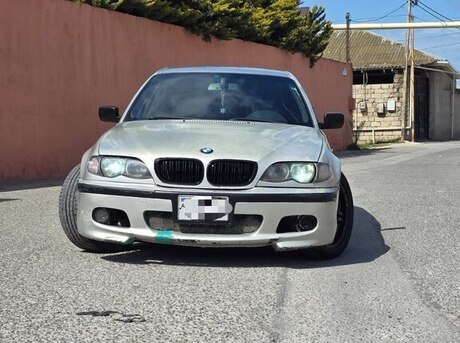 BMW 318 2002