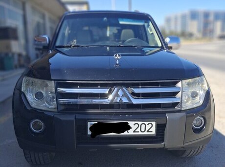 Mitsubishi Pajero 2007