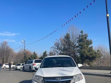 LADA (VAZ) Granta 2013
