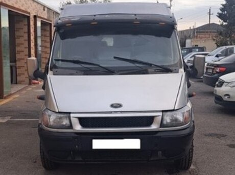 Ford Transit 2004