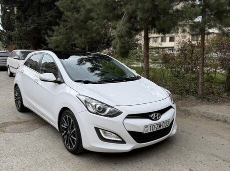 Hyundai i30 2014