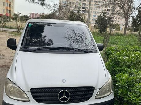 Mercedes Vito 115 2010