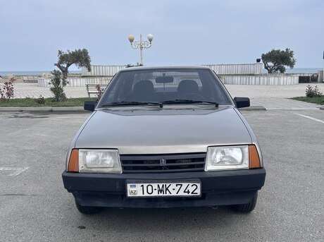 LADA (VAZ) 21099 2001