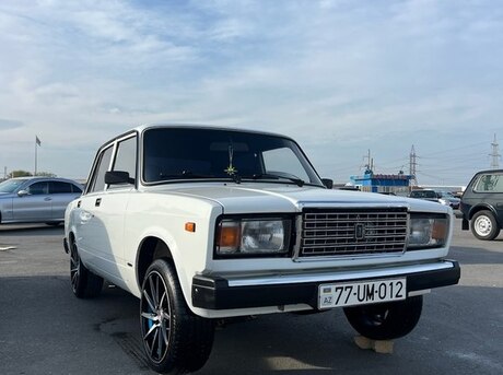 LADA (VAZ) 2107 2010