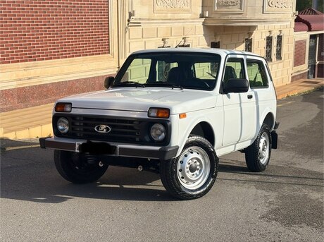 LADA (VAZ) Niva 2022