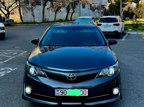 Toyota Camry 2014