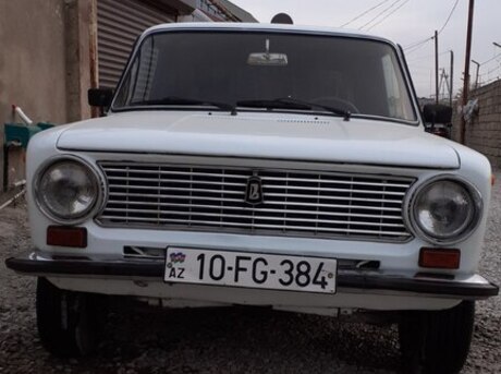 LADA (VAZ) 21011 1984