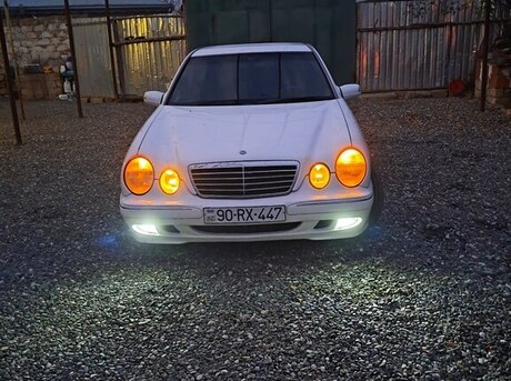 Mercedes E 220 d 1999