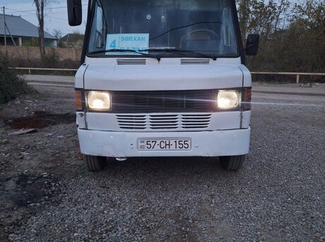 Mercedes 208 D 1992