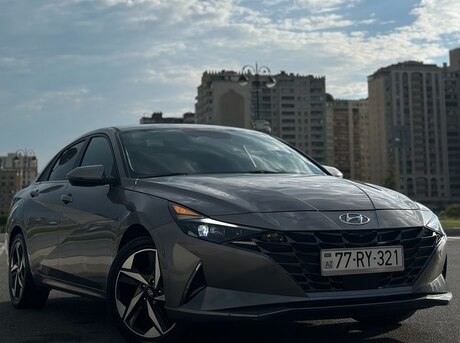 Hyundai Elantra 2021