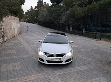 Volkswagen Passat CC