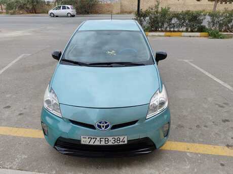 Toyota Prius 2012