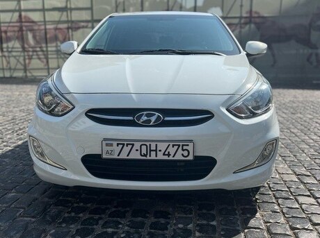 Hyundai Accent 2015