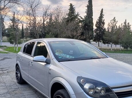 Opel Astra 2004