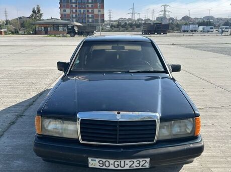 Mercedes 190 1990