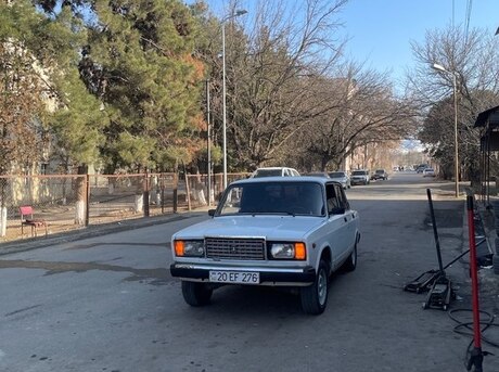 LADA (VAZ) 2107 1985
