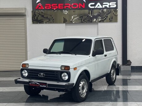 LADA (VAZ) Niva 2016