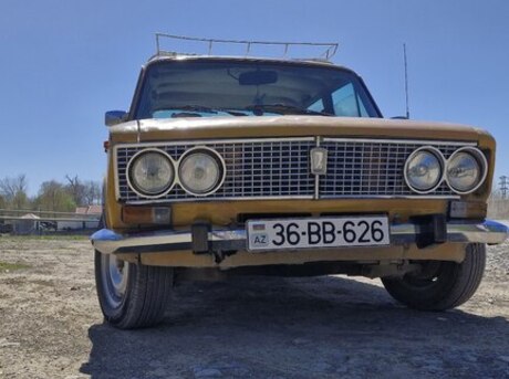 LADA (VAZ) 2103 1982