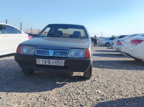 LADA (VAZ) 21099 2001