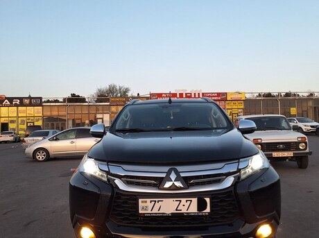 Mitsubishi Pajero Sport