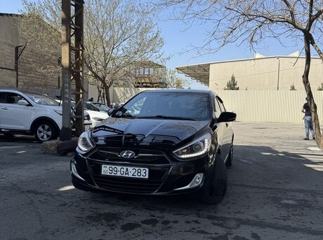 Hyundai Accent 2013