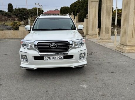 Toyota Land Cruiser 2013