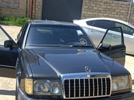 Mercedes E 200 1989