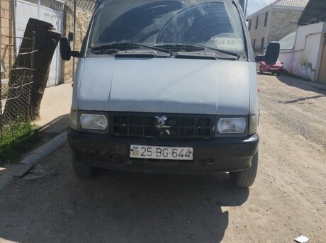 GAZ 2705 2000