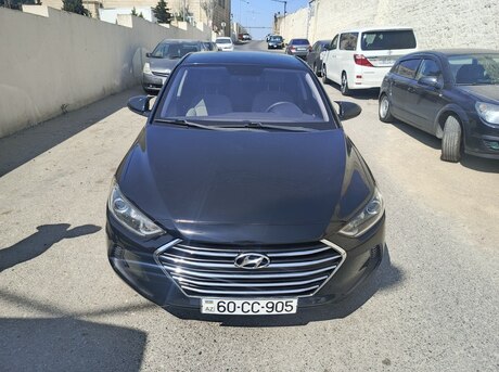 Hyundai Elantra 2017