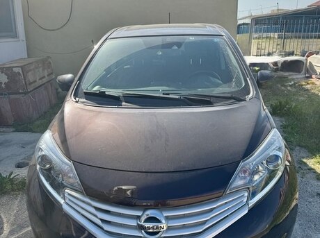 Nissan Note 2015