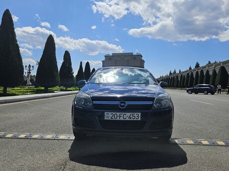 Opel Astra 2005
