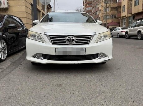 Toyota Camry 2012