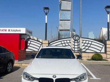 BMW 328 2016