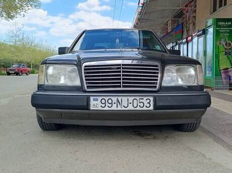Mercedes E 220 1994