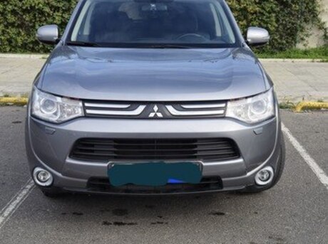 Mitsubishi Outlander 2014