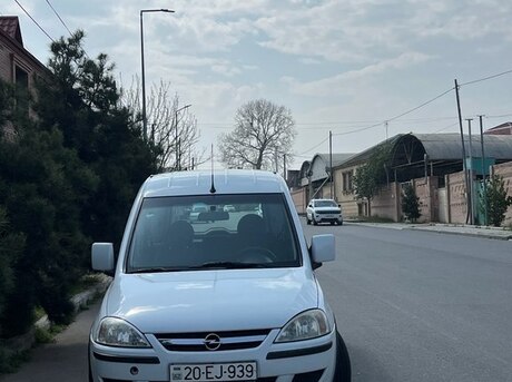 Opel Combo 2010