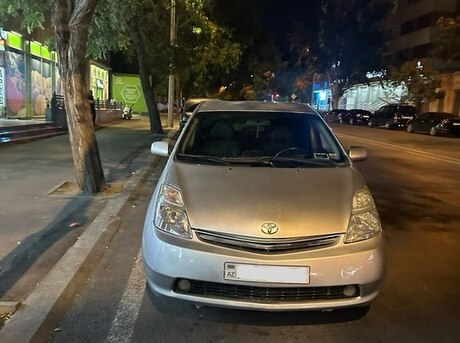 Toyota Prius 2005
