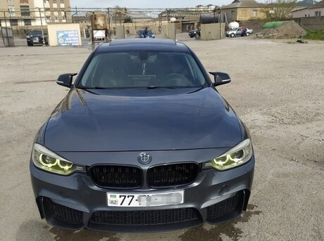 BMW 328 2013