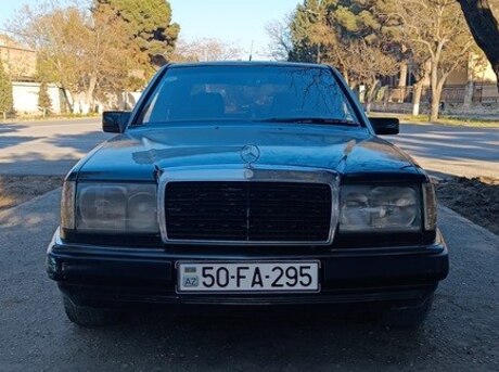 Mercedes E 250 1990