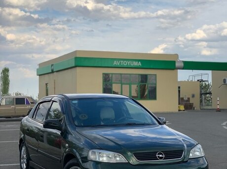 Opel Astra 2001