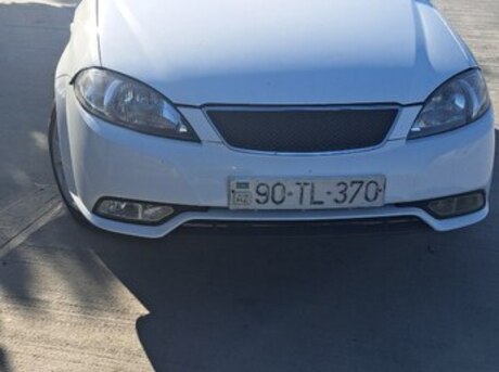Daewoo Gentra 2014