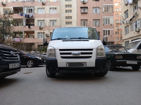 Ford Transit 2010