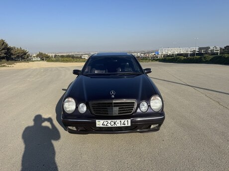 Mercedes E 240 2000