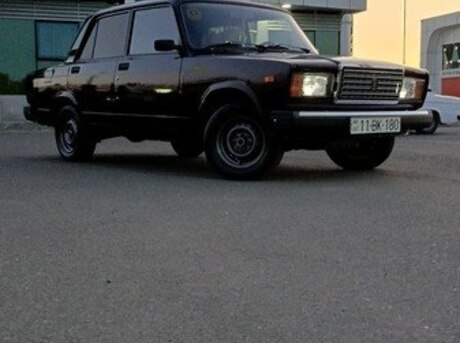 LADA (VAZ) 2107 2005
