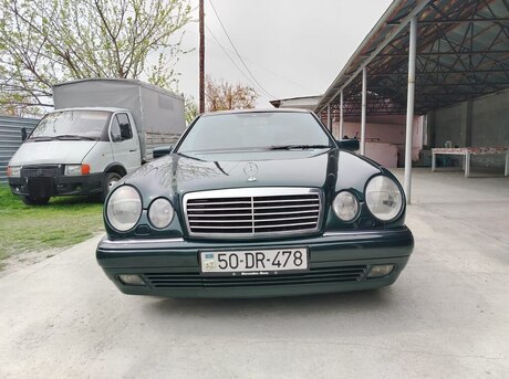 Mercedes E 240 1998