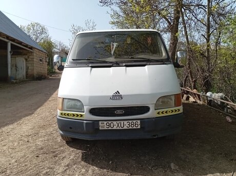 Ford Transit 1999